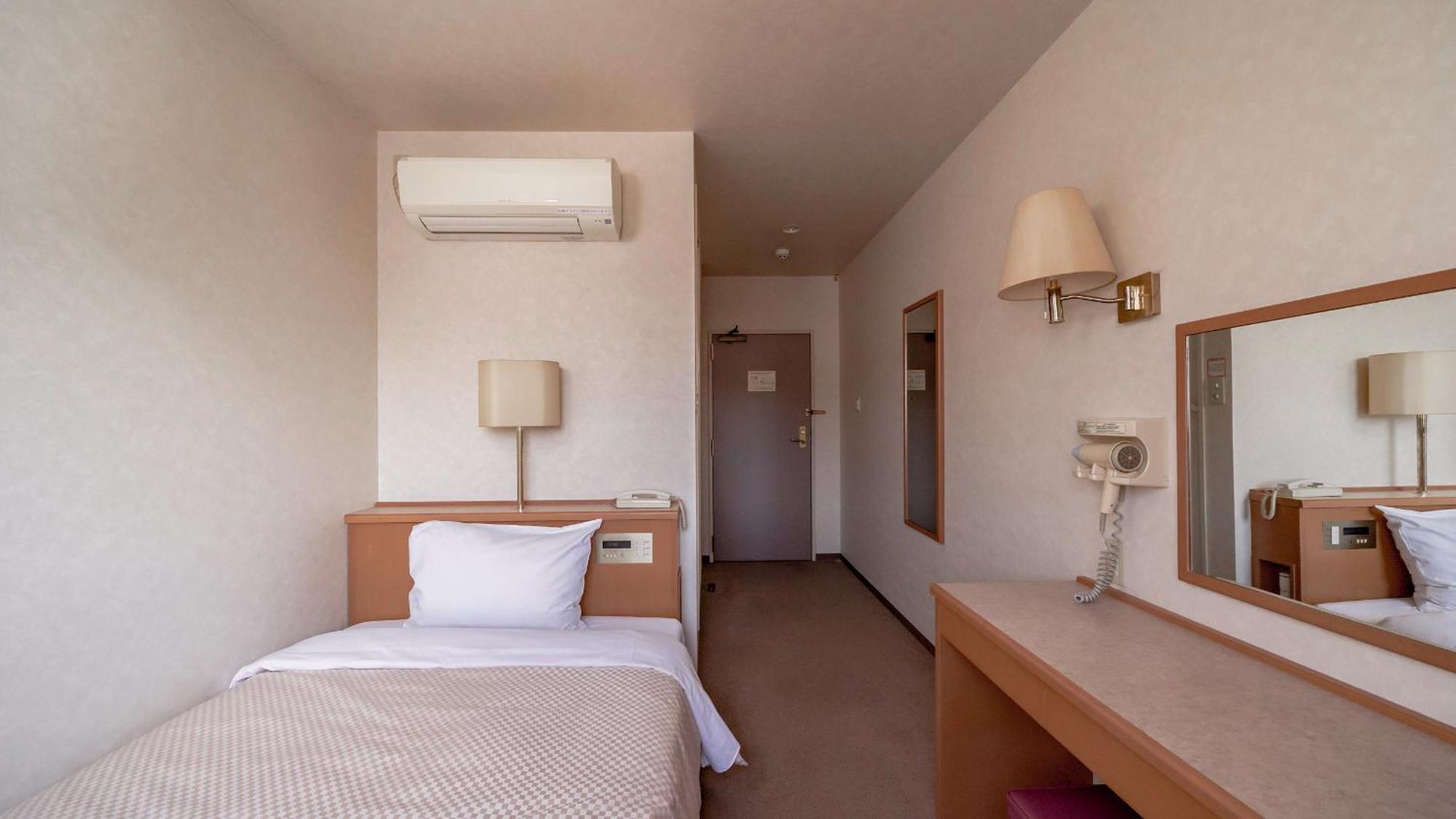 Business Hotel Kg Oita Exterior photo